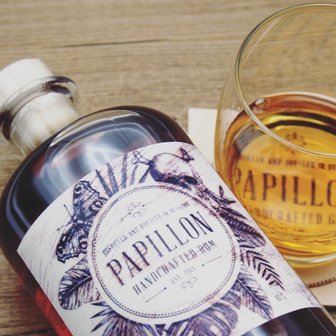 Master Distillers Papillon handcrafted rum (50cl)