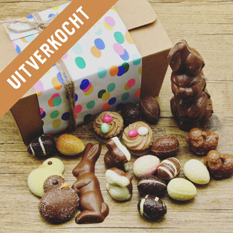 Luxe paasdoosje met paashaasje