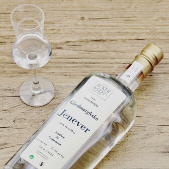 Acker &amp; Go Giesbaarghske jenever