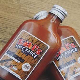 Saki&#039;s Hot Sauce BBQ Wholly Peat (200ml)
