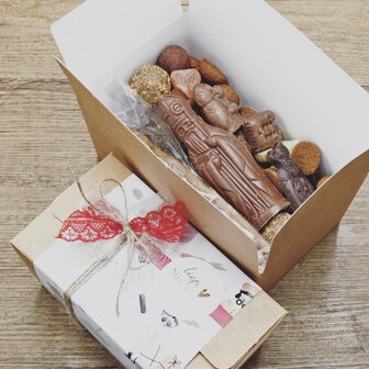 Sinterklaasgeschenk (&euro;18,35 excl. btw)