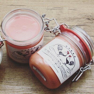 De Brakelhoen Advocaat met aardbeien (350ml)