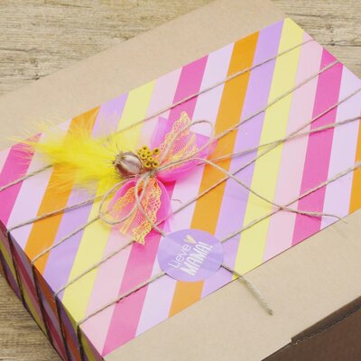 Geschenkverpakking Roze-geel-oranje Geschenkverpakking Roze-geel-oranje