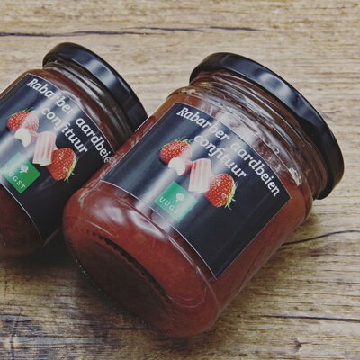 Uugst Rabarber-aardbeien confituur (200g)